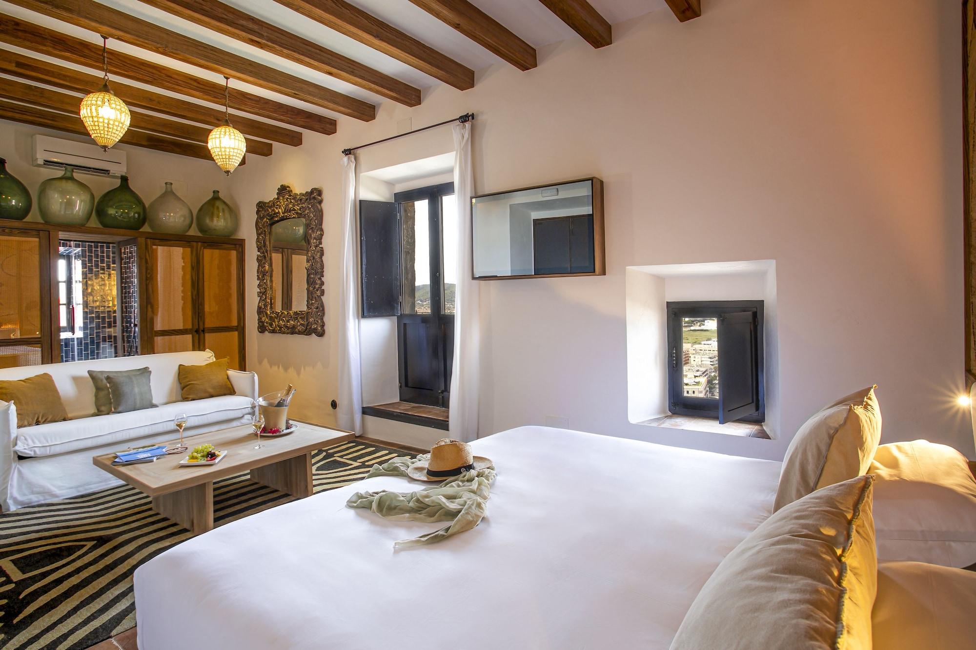 La Torre Del Canonigo - Small Luxury Ibiza
